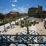 卡密诺圣地亚哥旅馆 * 弗洛米斯塔